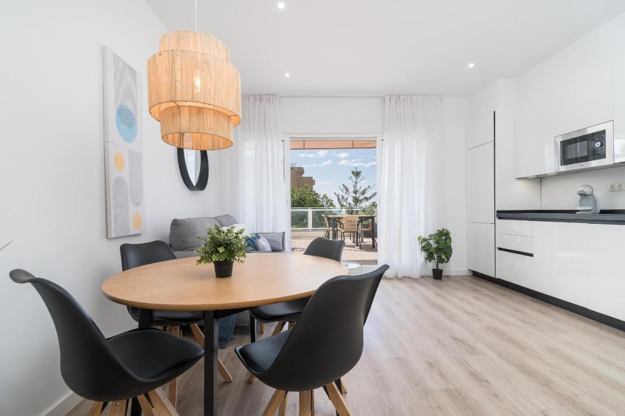 Suite Homes Hesperides Garden Beach Málaga Exteriör bild