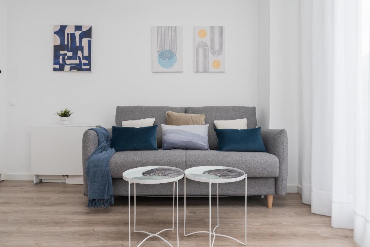 Suite Homes Hesperides Garden Beach Málaga Exteriör bild